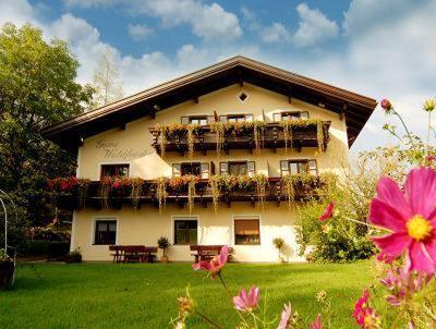 Hotel Garni Waldfrieden Castelrotto Exterior foto